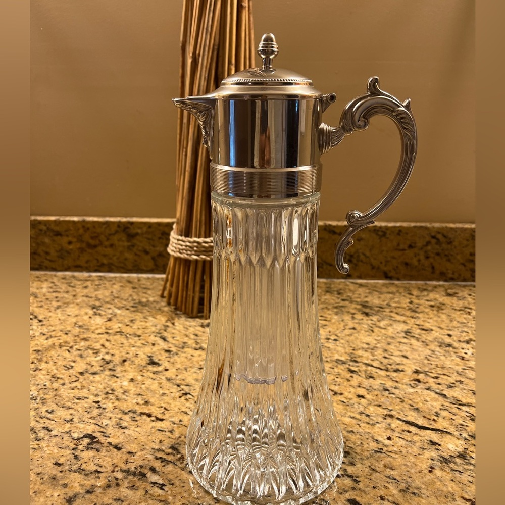 Vintage Wine/Water Decanter - Picture 7 of 7